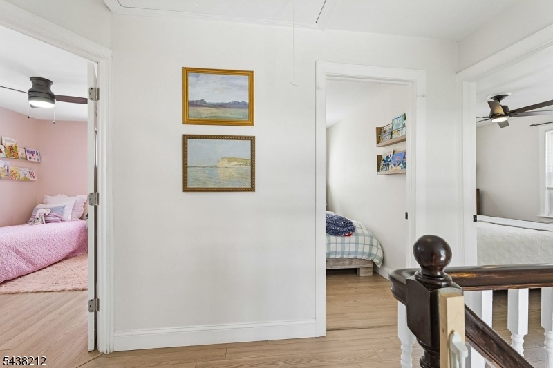82 Vreeland Ave