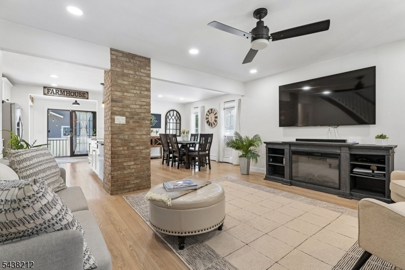 82 Vreeland Ave