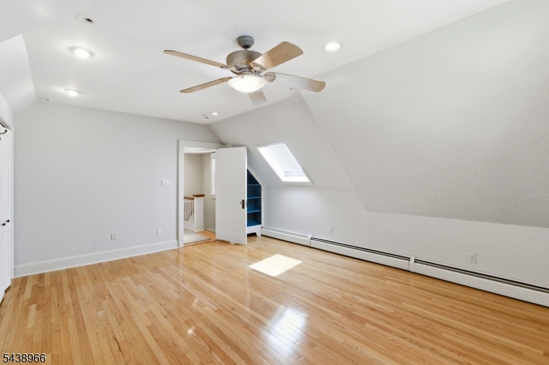 57 Lincoln Ave