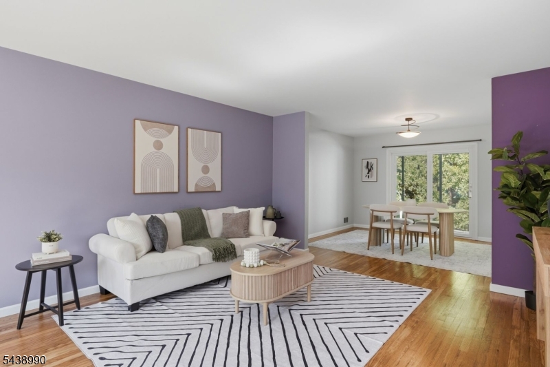 57 Livingston Ave