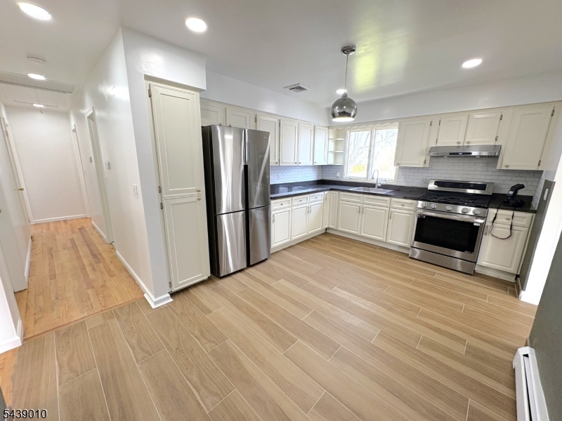 389 Madeline Ave