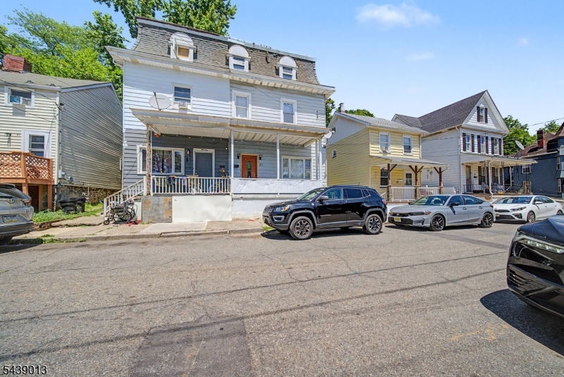 53 Brainard St