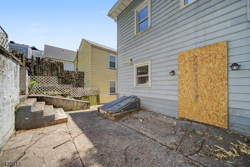 53 Brainard St