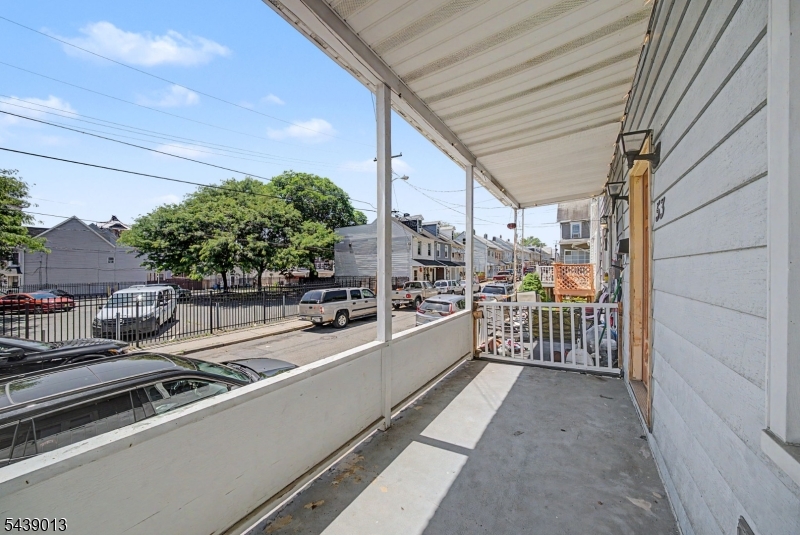 53 Brainard St