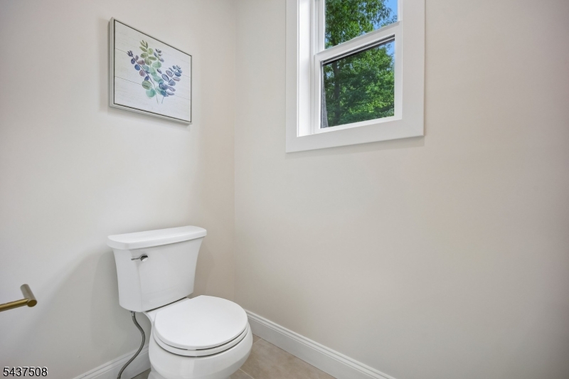 5 Briar Cliff Rd