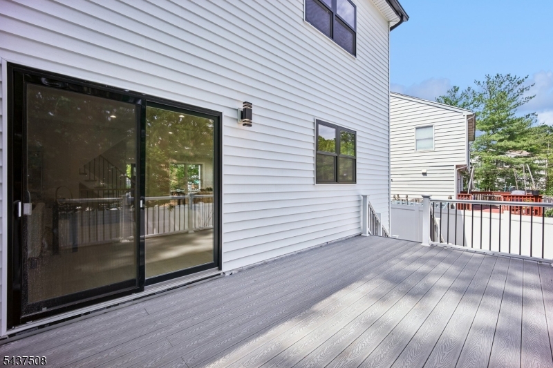 5 Briar Cliff Rd