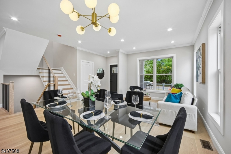 5 Briar Cliff Rd
