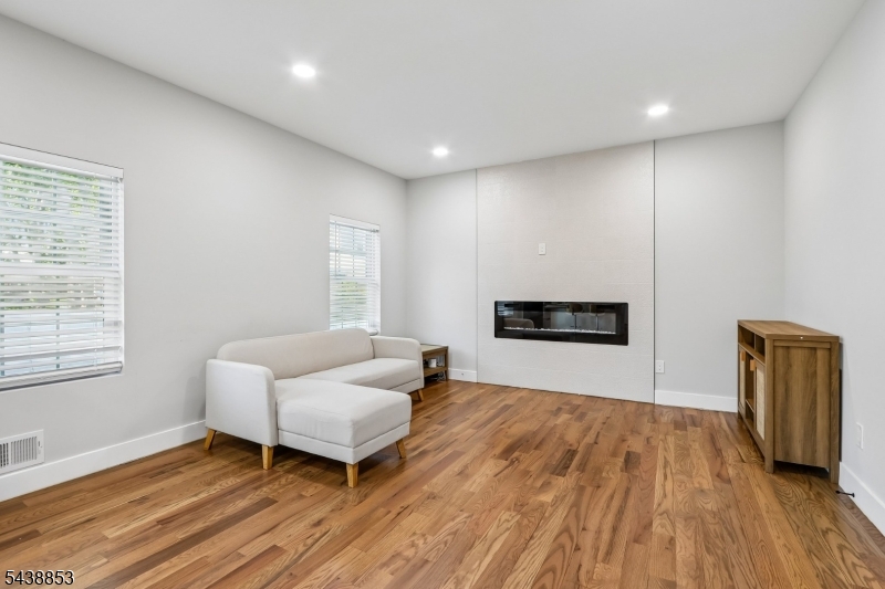 163 Brower Ave