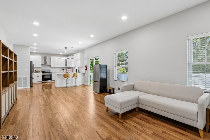 163 Brower Ave