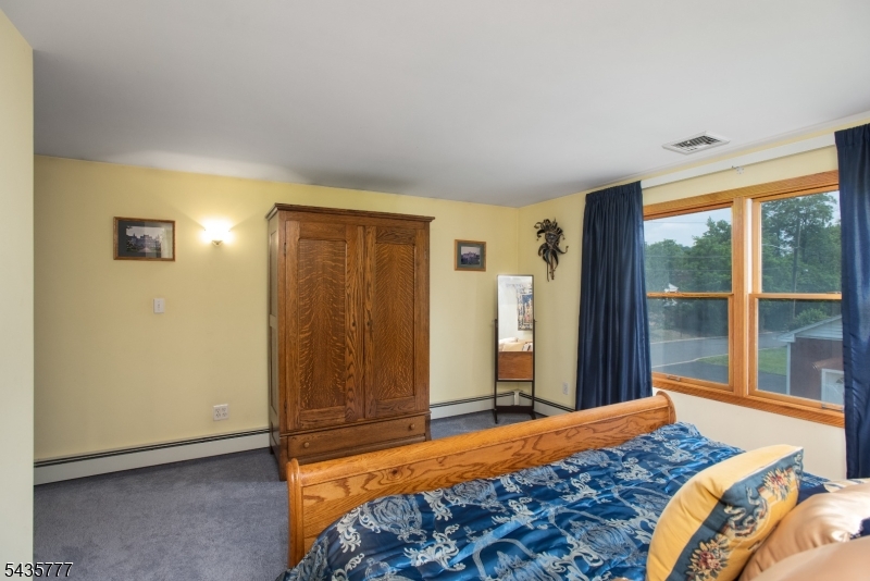142 Mountain Pkwy