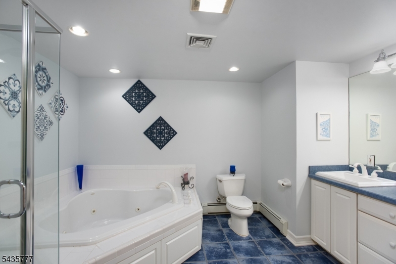 142 Mountain Pkwy
