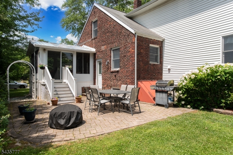 142 Mountain Pkwy