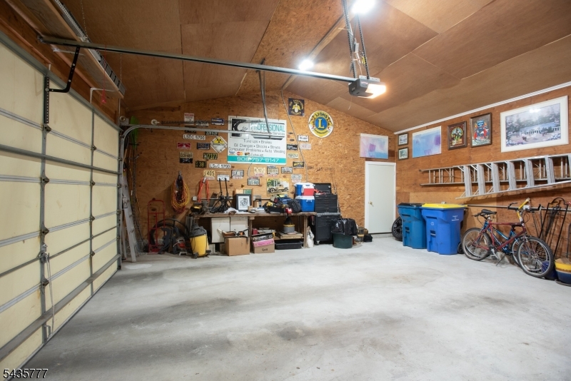 142 Mountain Pkwy