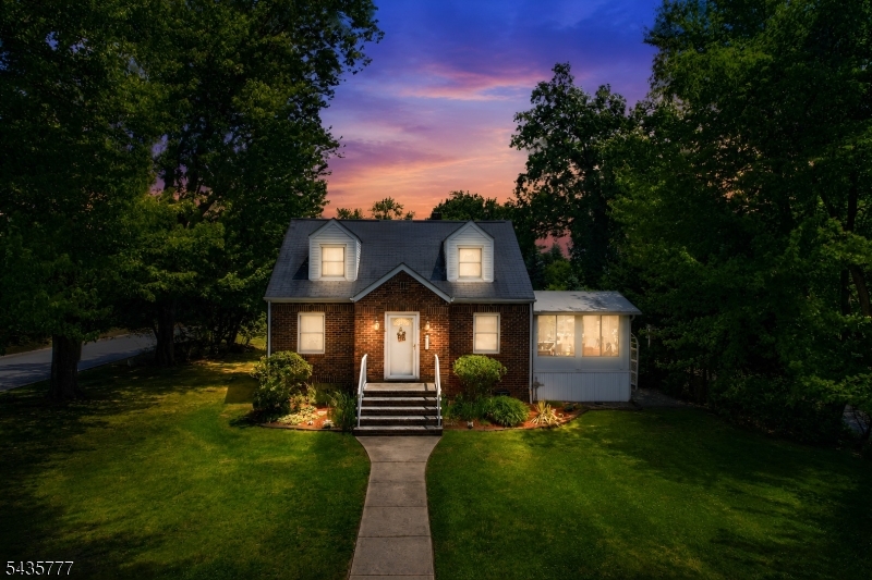 142 Mountain Pkwy