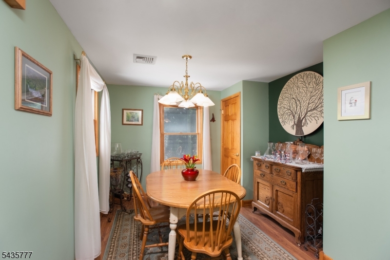 142 Mountain Pkwy