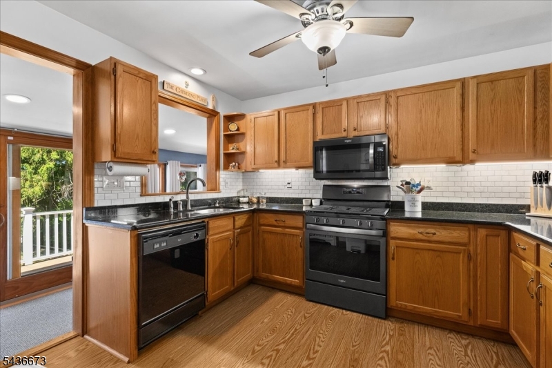 62 New St