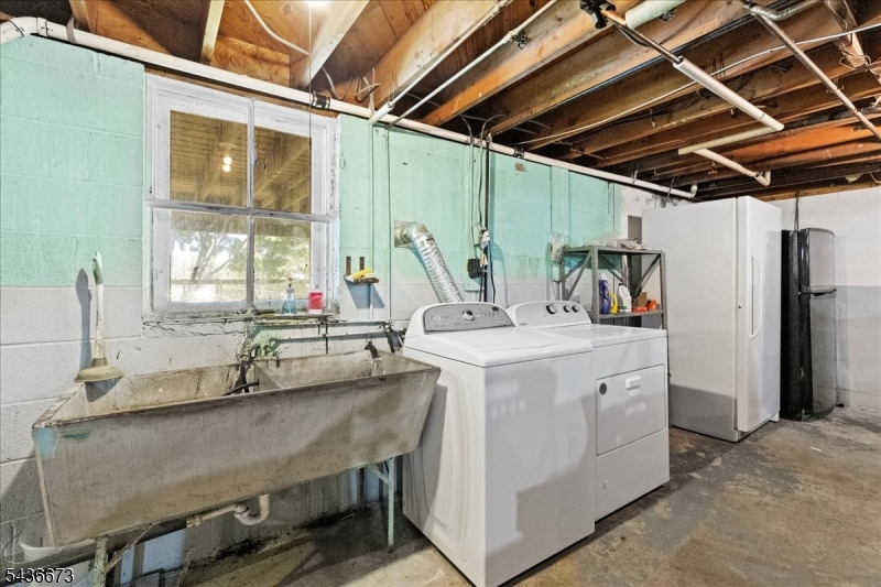 62 New St