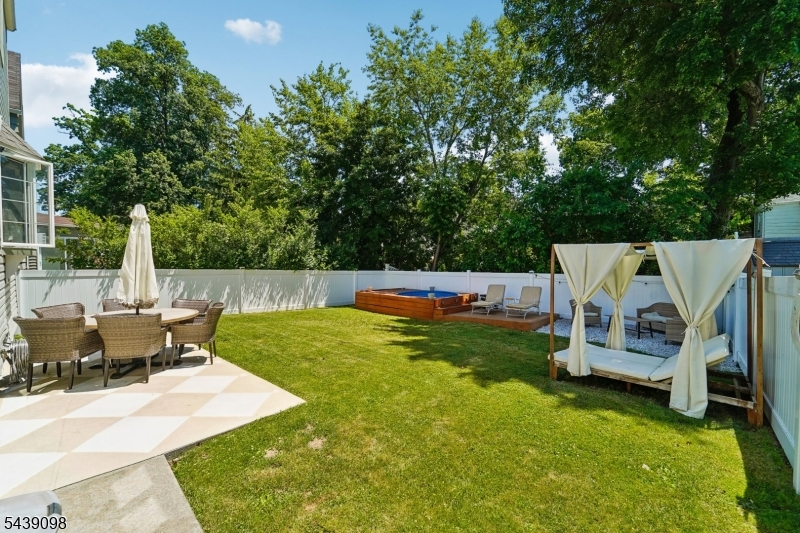 67 Marlboro Rd