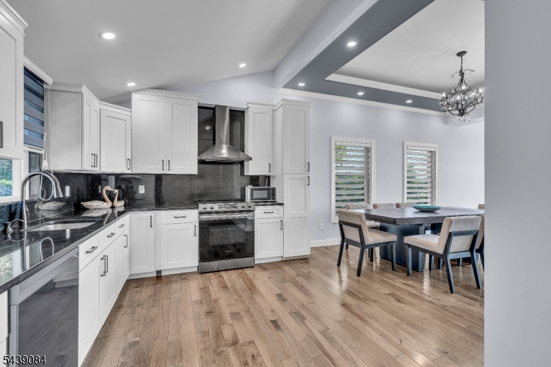 12 Bass Rock Rd