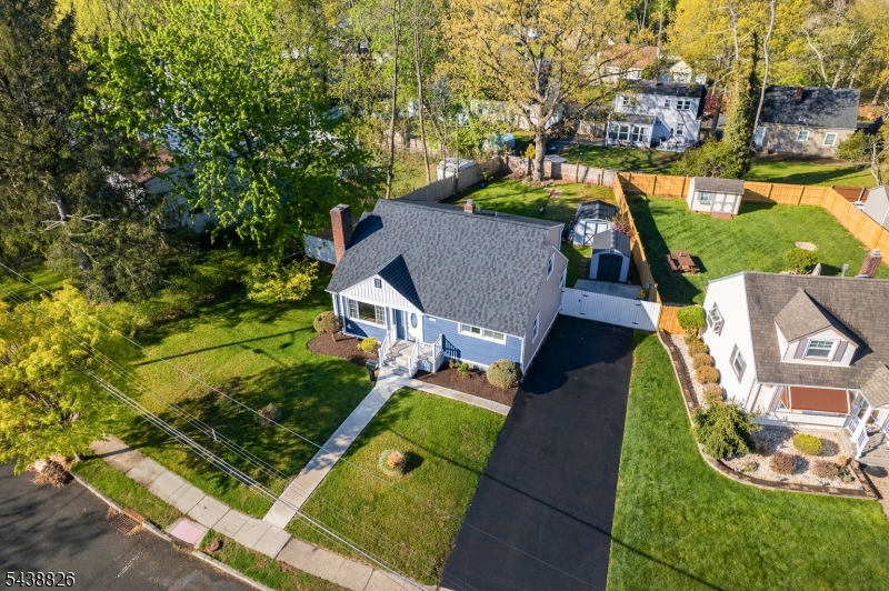 818 Sterling St