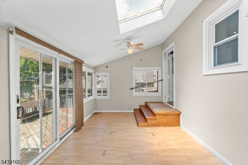 226 E Northfield Rd