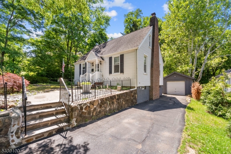 226 E Northfield Rd