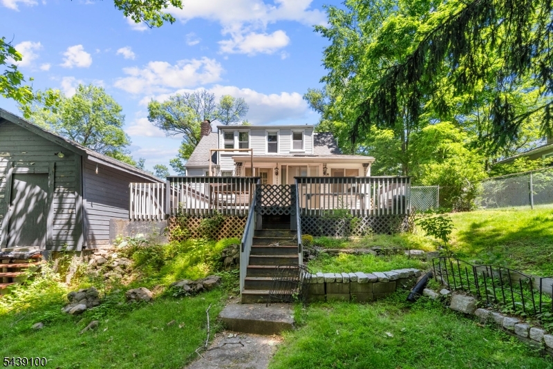 226 E Northfield Rd