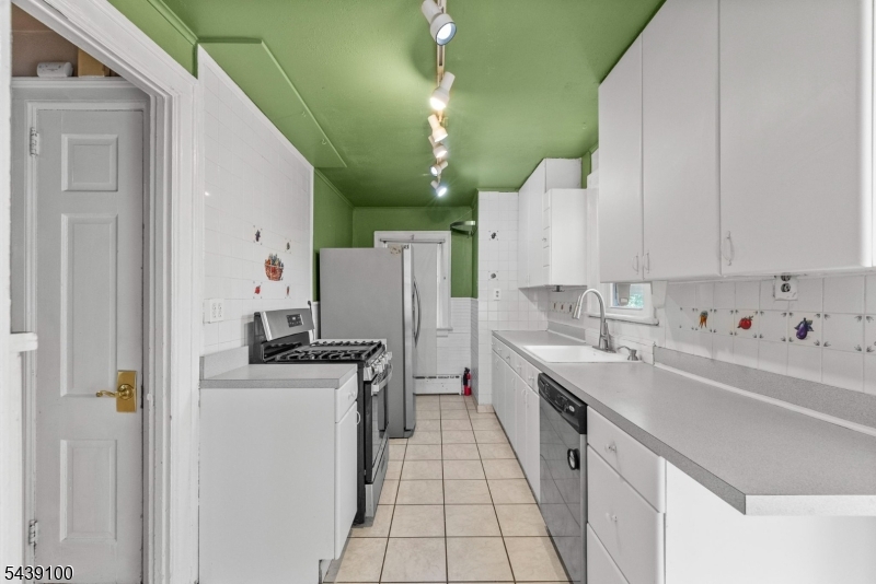 226 E Northfield Rd