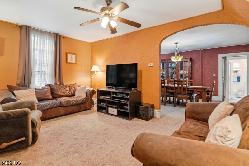 22 Passaic Ave