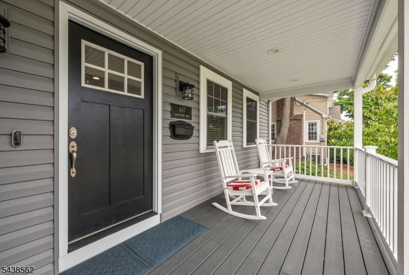 647 Harristown Rd