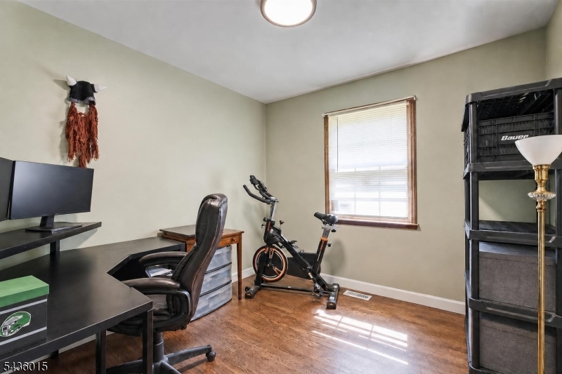 12 River Rd