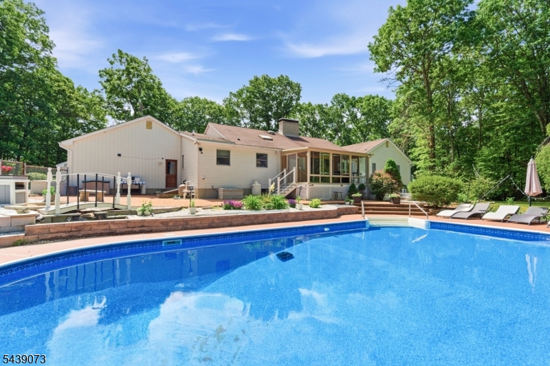 94 Gaisler Rd