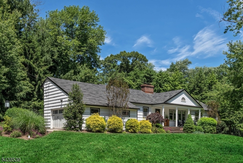 611 Wishing Well Rd
