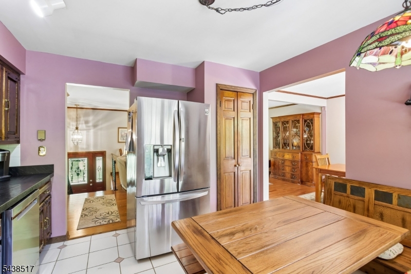 79 Stillwater Rd