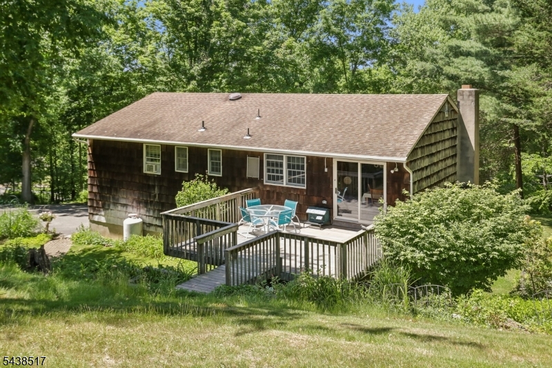 79 Stillwater Rd