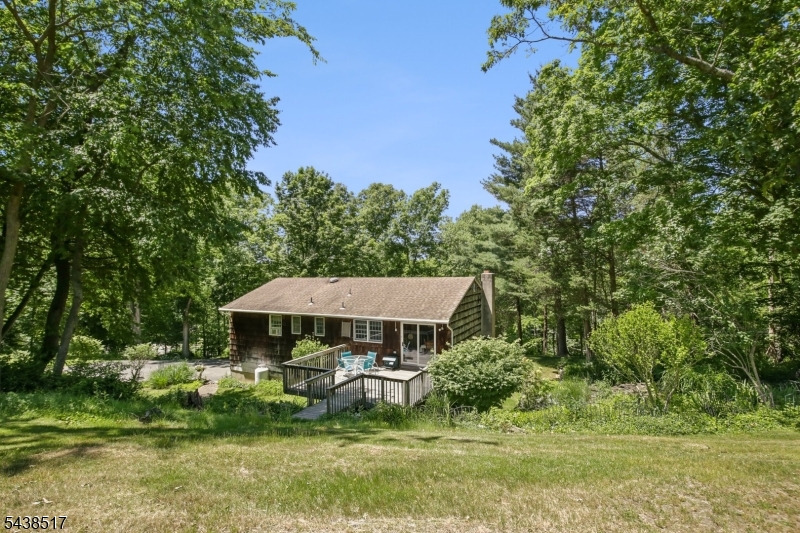 79 Stillwater Rd