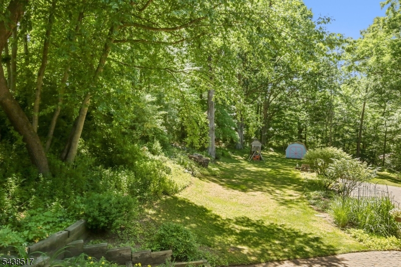 79 Stillwater Rd