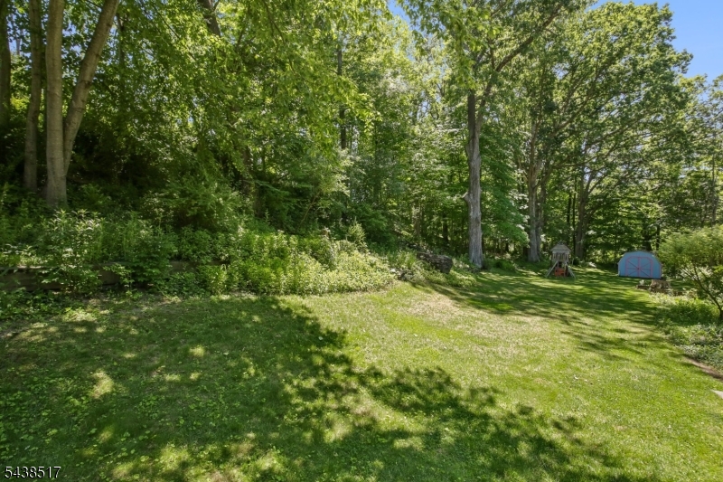 79 Stillwater Rd