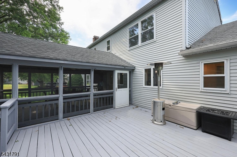 13 Daniel Dr