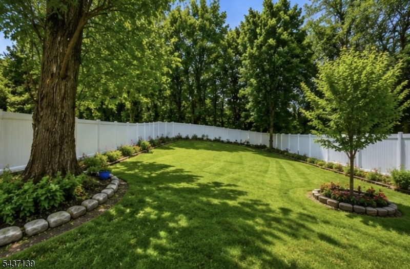 48 W Cedar St