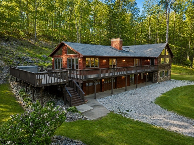 1127 Dark Moon Rd