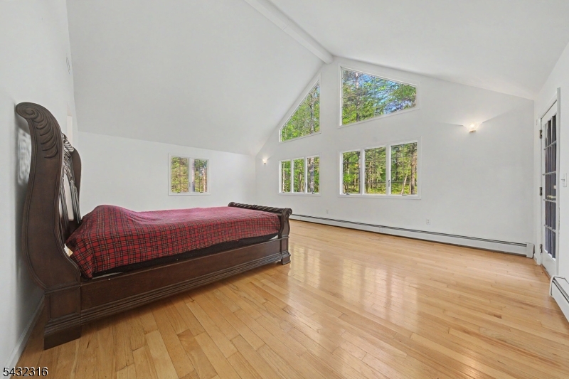 1127 Dark Moon Rd