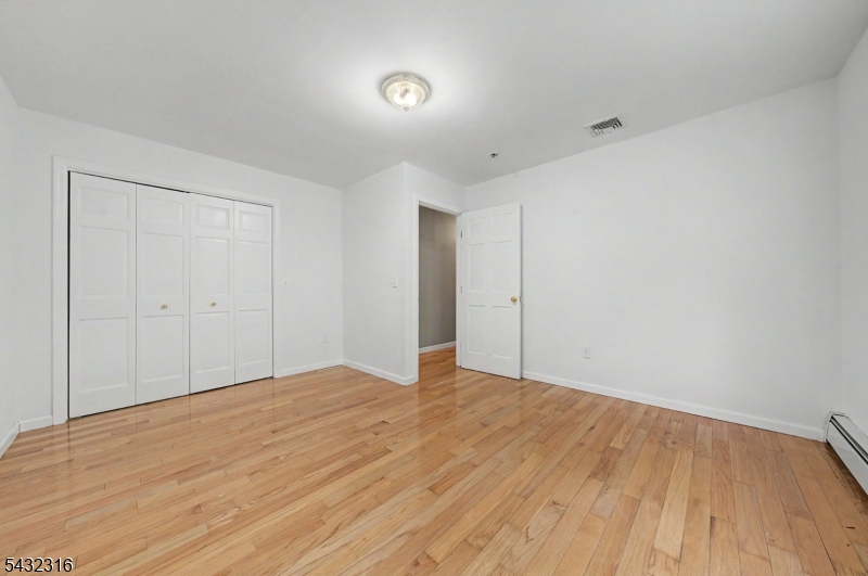 1127 Dark Moon Rd