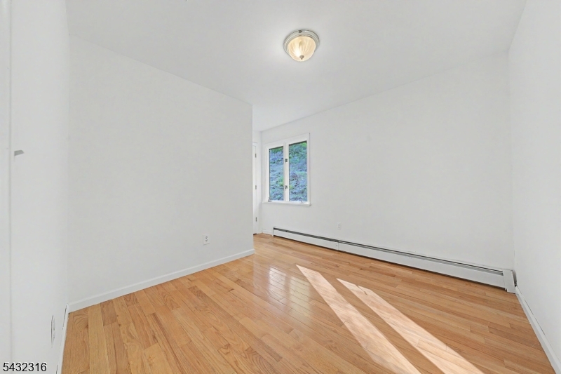 1127 Dark Moon Rd