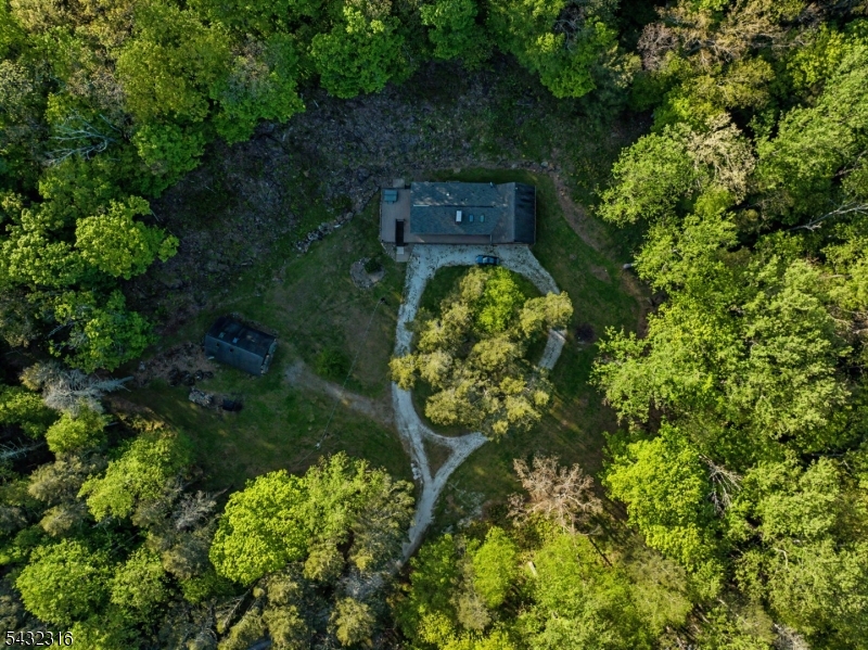 1127 Dark Moon Rd