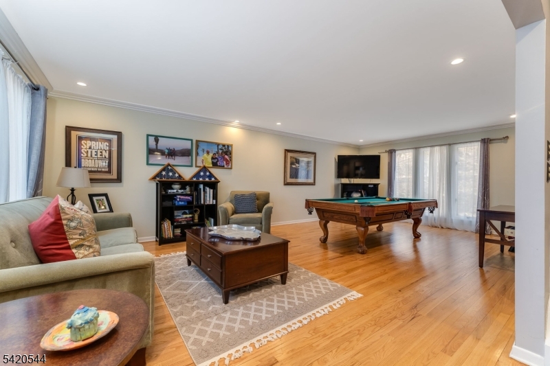 828 Star View Way