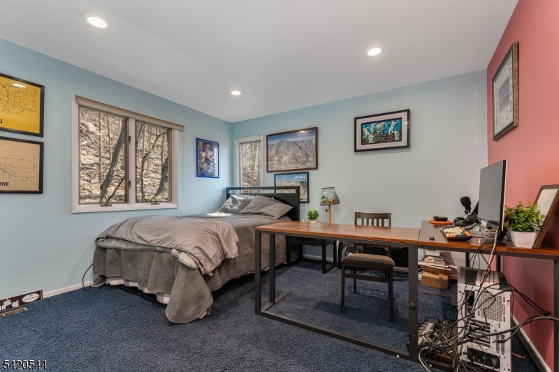 828 Star View Way