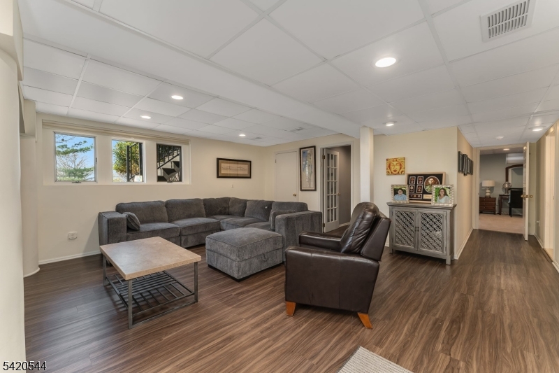 828 Star View Way