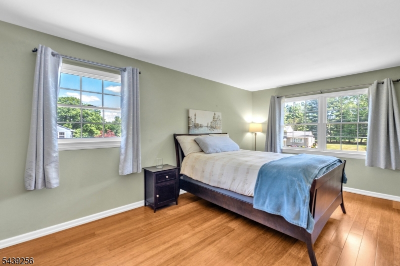 283 Floral Dr