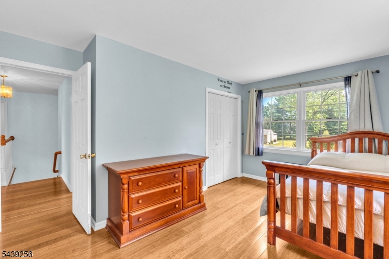 283 Floral Dr